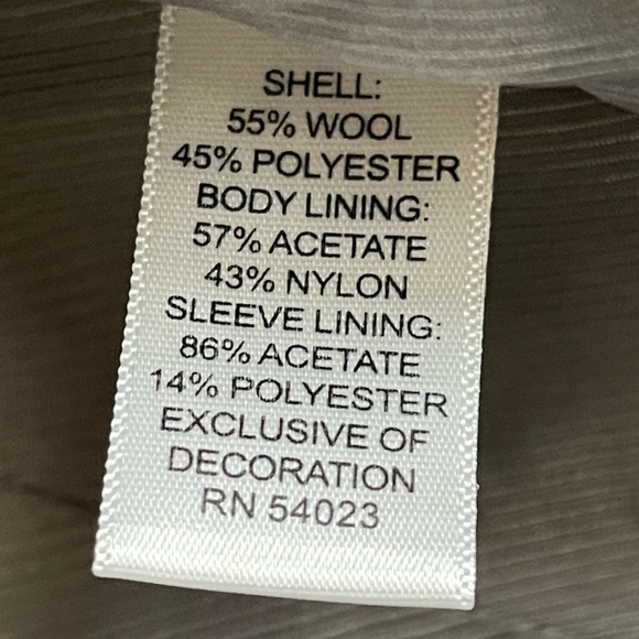 Banana Republic Wool Tweed Herringbone Ruffle Trim Blazer Preppy Quiet Luxury - Picture 10 of 11